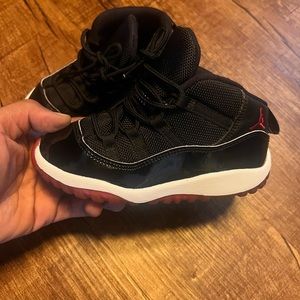 Bred Jordan 11